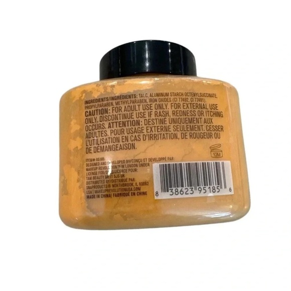 Makeup Revolution Baking Powder - Picture 2 of 2